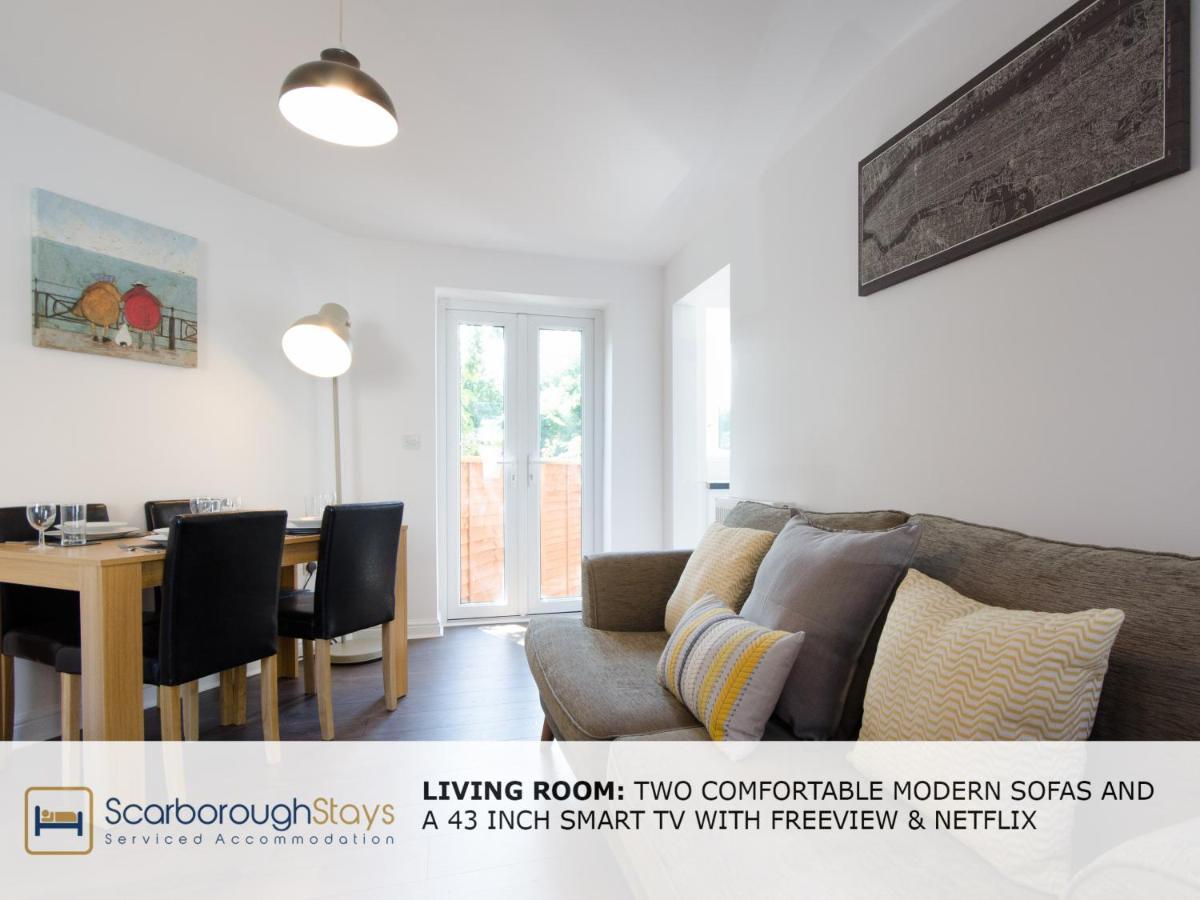 Candler Lodge - 3 Bedroom Townhouse With Parking - Patio Area & Seating Скарборо Экстерьер фото