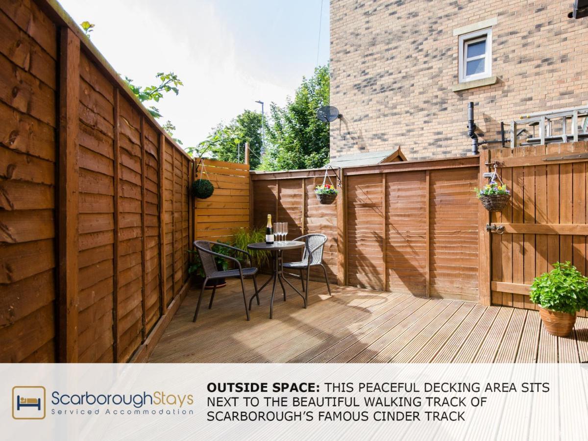 Candler Lodge - 3 Bedroom Townhouse With Parking - Patio Area & Seating Скарборо Экстерьер фото